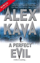 Alex Kava - A Perfect Evil (Maggie O'Dell, Book 1) (Mass Market Paperback) (used)
