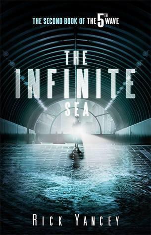 Rick Yancey - The Infinite Sea (The 5th Wave, Book 2) (used)