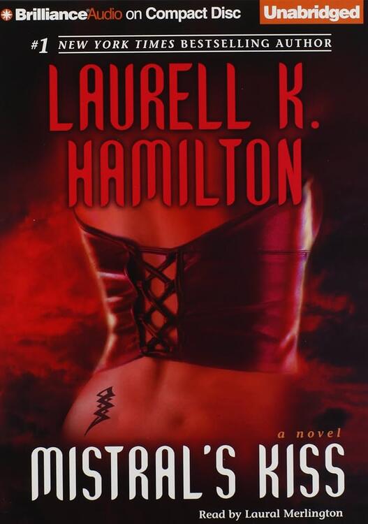 Laurell K. Hamilton - Mistal's Kiss (Meredith Gentry, Book 5) (Hardcover) (used)