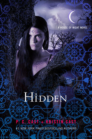 P.C. Cast & Kristin Cast - Hidden (House of Night, Book 10) (Hardcover) (used)