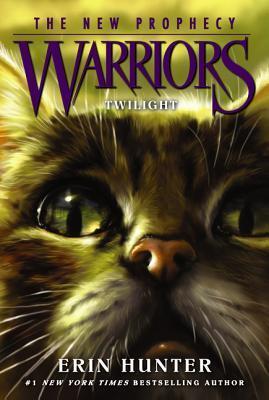 Erin Hunter - Twilight (Warriors: The New Prophecy, Book 5) (used)